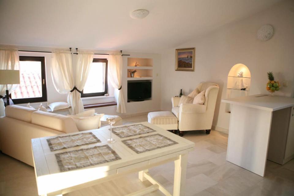 Appartement Filip & Viktoria In The Center Of Trogir